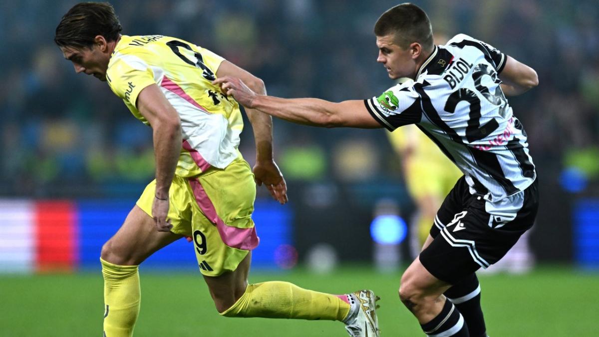 Udinese and Slovenia defender Jaka Bijol (right)